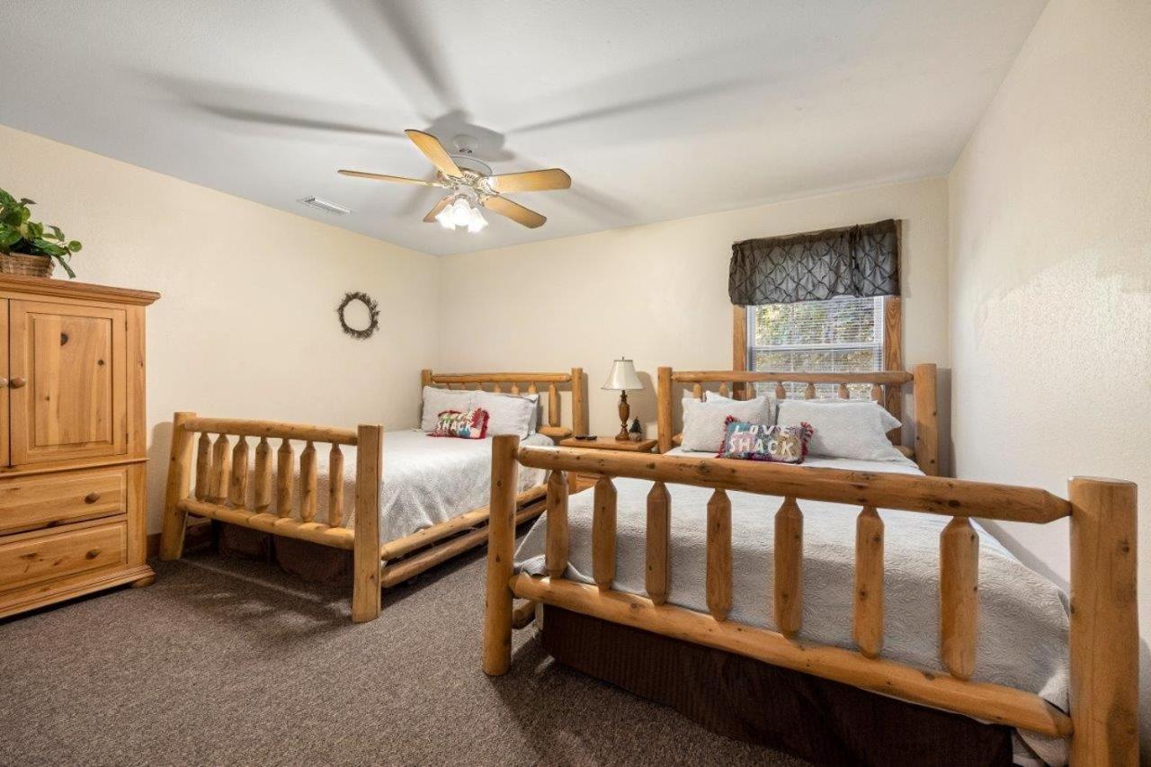 Poplar Point Condo Unit 12E Pigeon Forge Eksteriør billede
