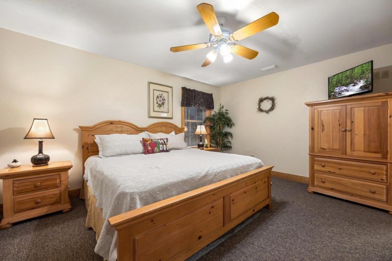 Poplar Point Condo Unit 12E Pigeon Forge Eksteriør billede